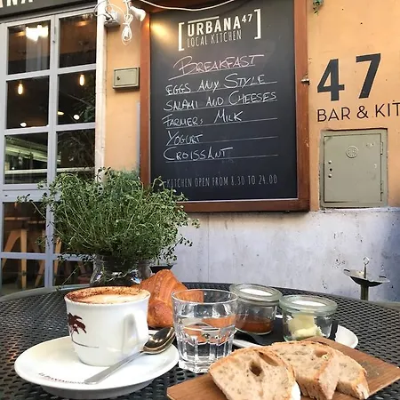 Urbana 47 Gasthuis Rome